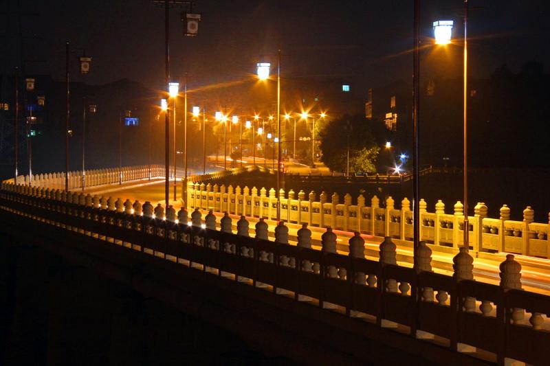 老南桥夜景